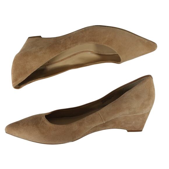 NWOT! TALBOTS! FAWN BEIGE/TAN GENUINE SUEDE LEATHER WEDGE HEEL PUMPS! SZ 9M - Picture 7 of 10